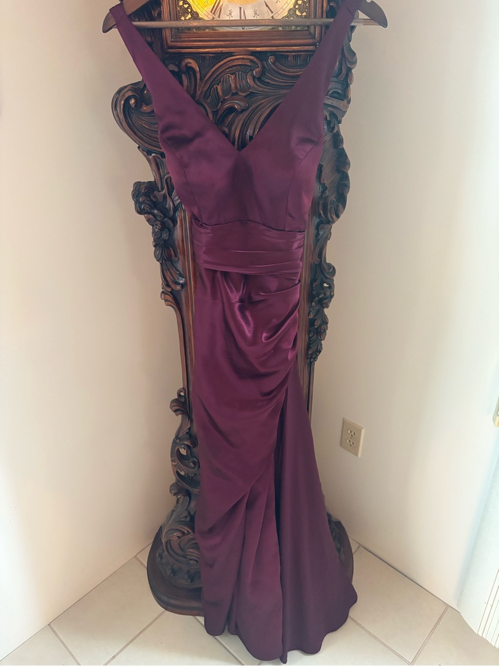 V-Neck Burgundy Satin Maxi Dress - Picture 2 of 5